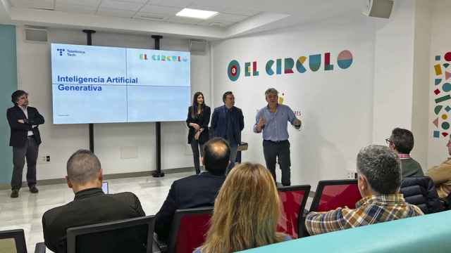 La charla sobre IA generativa en el CircularFab de Cáceres.