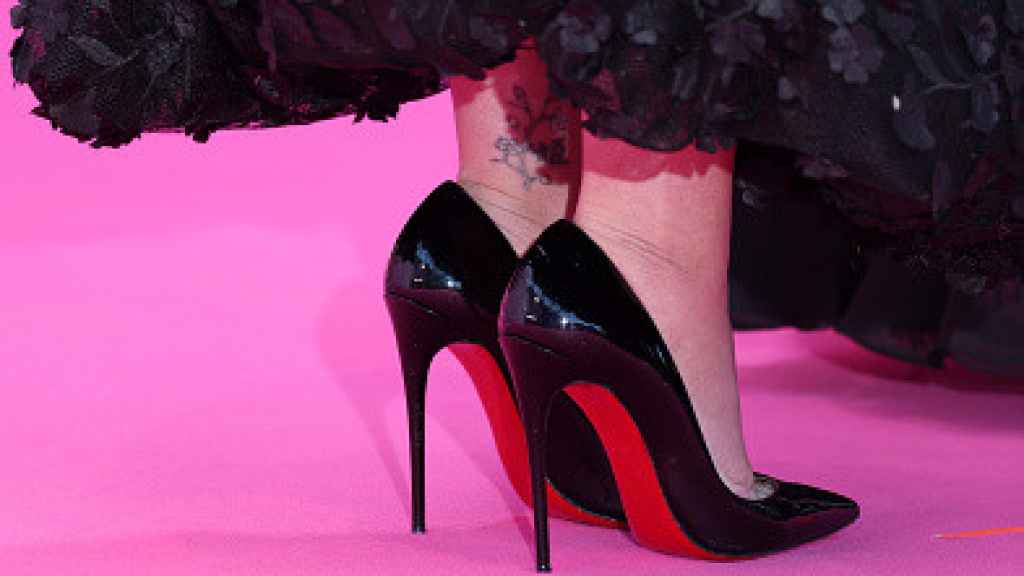 Imagen de la suela roja de Louboutin en el Festival de Cannes.