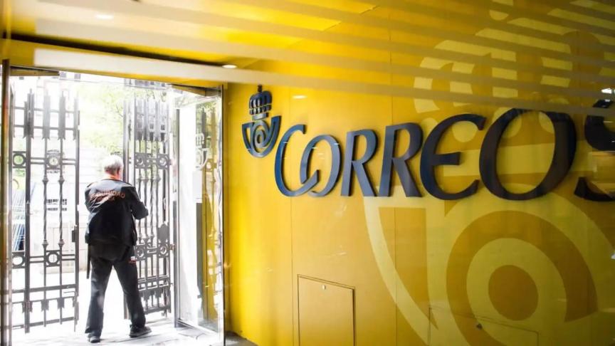 La oferta de trabajo de Correos: empleo fijo, sueldos de 42.000 euros y sin oposiciones