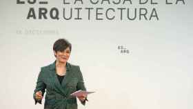 La ministra de Vivienda y Agenda Urbana, Isabel Rodríguez, interviene durante la inauguración de la Casa de la Arquitectura