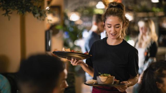 Los bares y restaurantes de Madrid en peligro de cierre esta Navidad: CCOO convoca una huelga los días clave