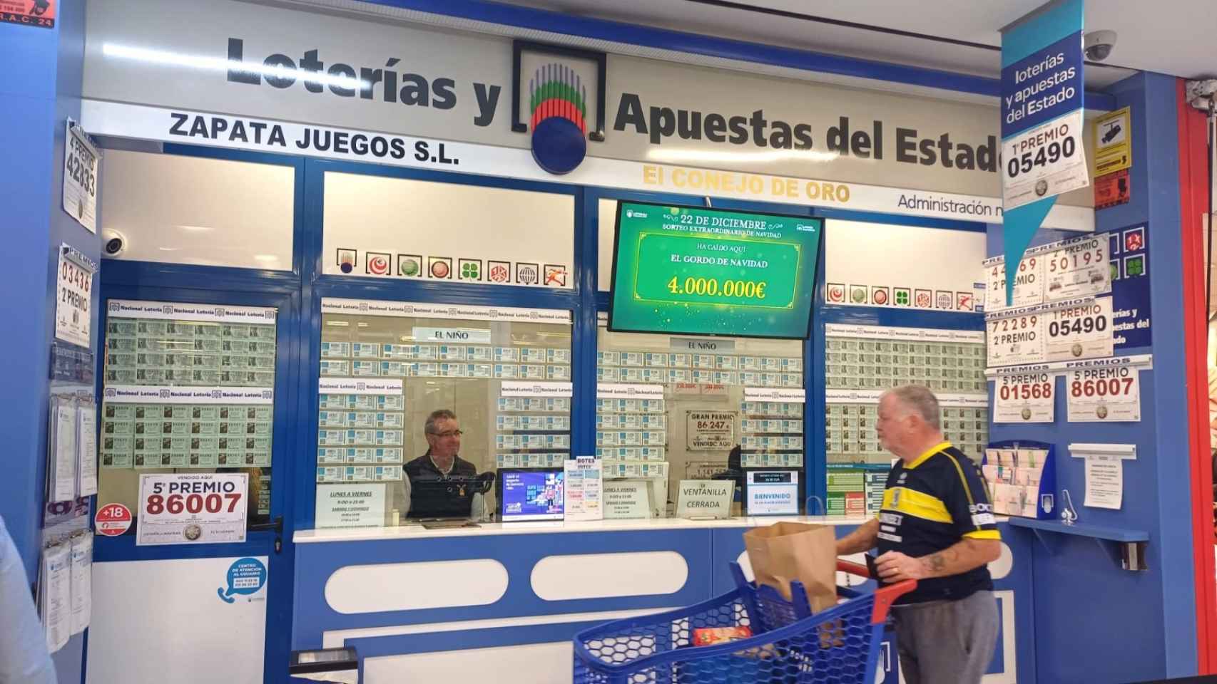 Administración de lotería de Torrevieja donde ha caído el 'Gordo'.