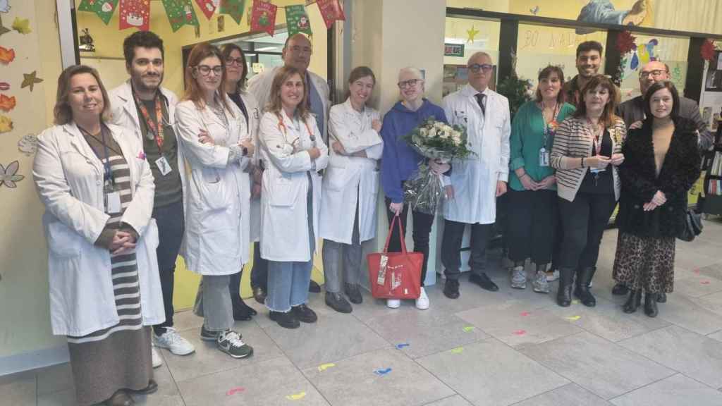 Susana Rodríguez Gacio amadrina la Biblioteca Escolar del Hospital Álvaro Cunqueiro de Vigo