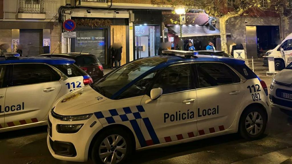 Policía Local de Burgos patrulla de noche