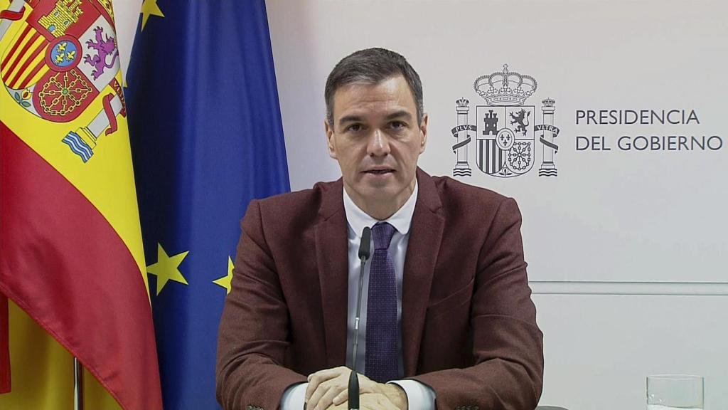 El presidente del Gobierno, Pedro Sánchez, felicita la Navidad a los militares desplegados en el exterior.