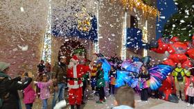 Villajoyosa recibe a Papa Noel.