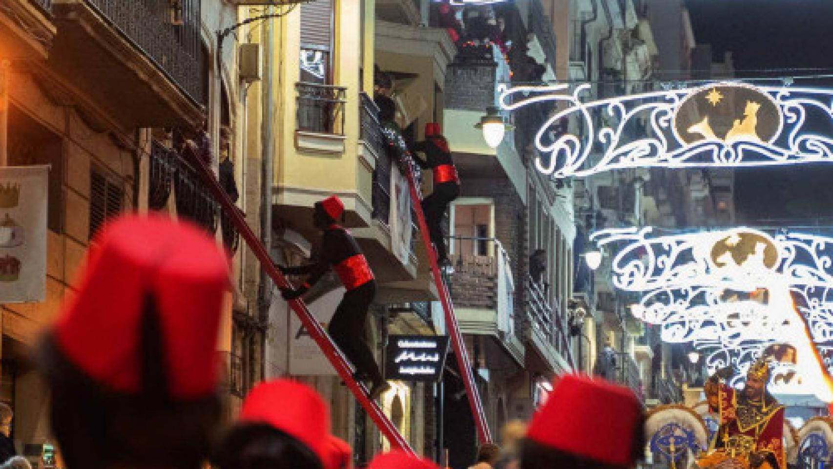 Desde la Cena del Pobre hasta la Cabalgata: esto es lo que deberías conocer de Alcoy en Navidad