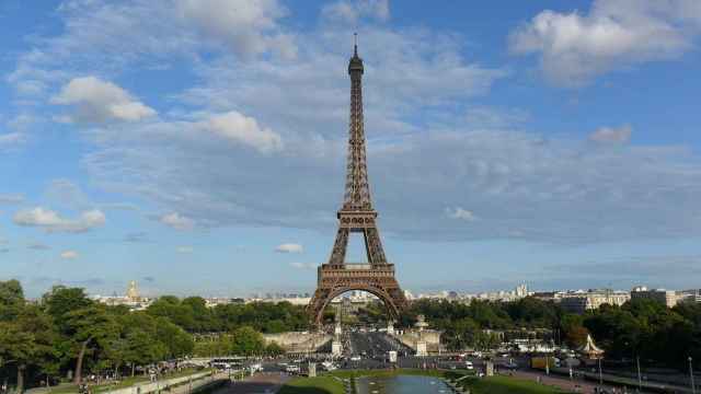 Vista de París con la Torre Eiffel.