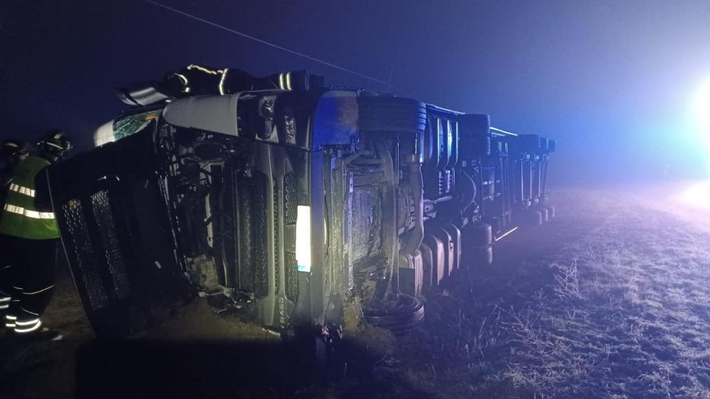 ARCHIVO - Vuelco de un camión