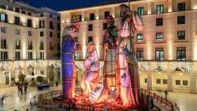 El Belén monumental de la plaza del Ayuntamiento de Alicante.