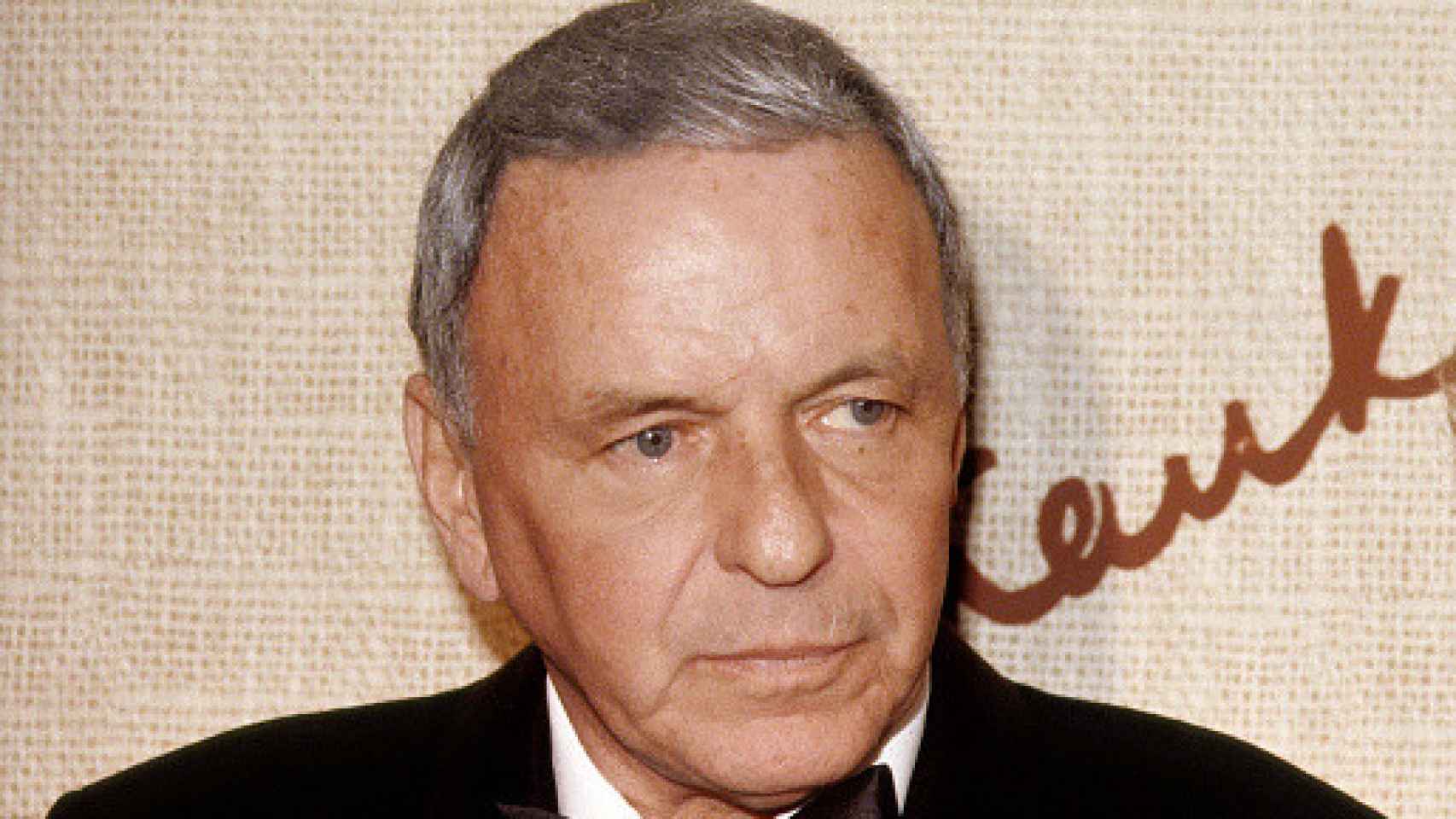 Farralone, la antigua mansión de Frank Sinatra en Los Ángeles, rebaja su precio de venta a más de la mitad