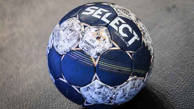 Balón oficial de la Champions League de balonmano.