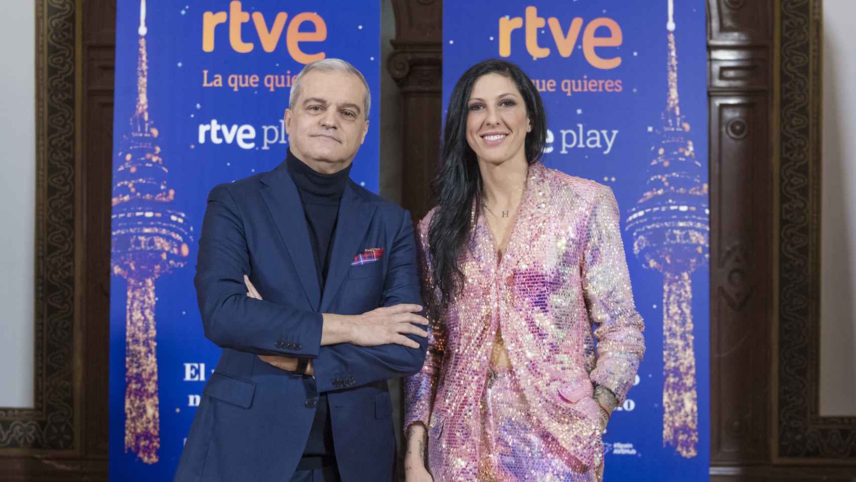 Esta Nochevieja, Ramón García presentará las Campanadas, junto a Jenni Hermoso.