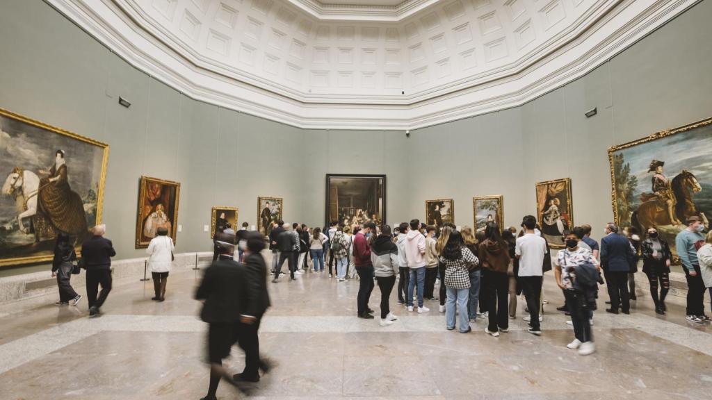 Vista de una de las salas del Prado, con 'Las Meninas' al fondo. Foto: Museo del Prado