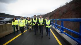 El ministro de Transportes durante su visita hoy a las obras en la A6