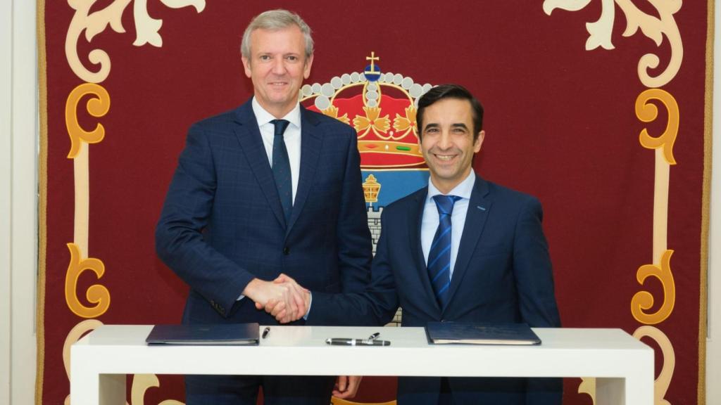 Xunta y Concello firman un convenio para abrir Ferrol al mar en un plazo de cuatro años