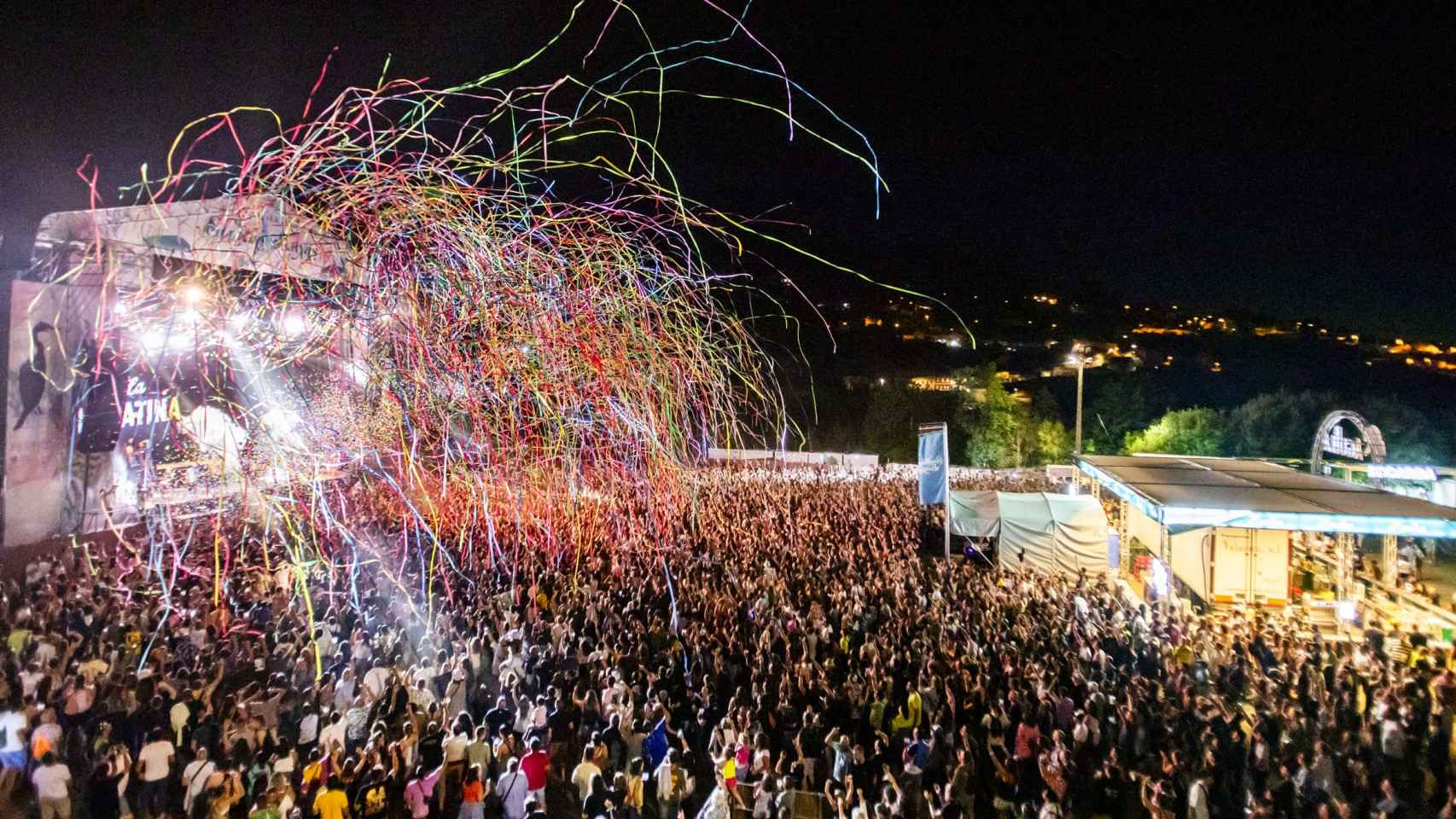 La Pegatina, fin de fiesta del 20º Aniversario en el Son Rías Baixas.