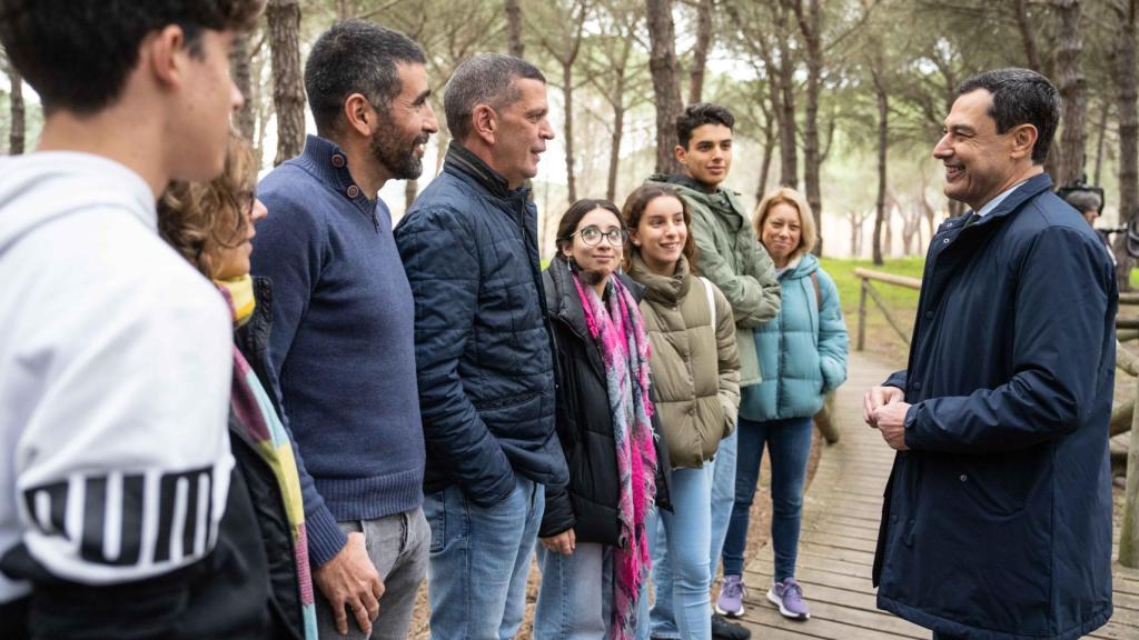 Juanma Moreno en Doñana.