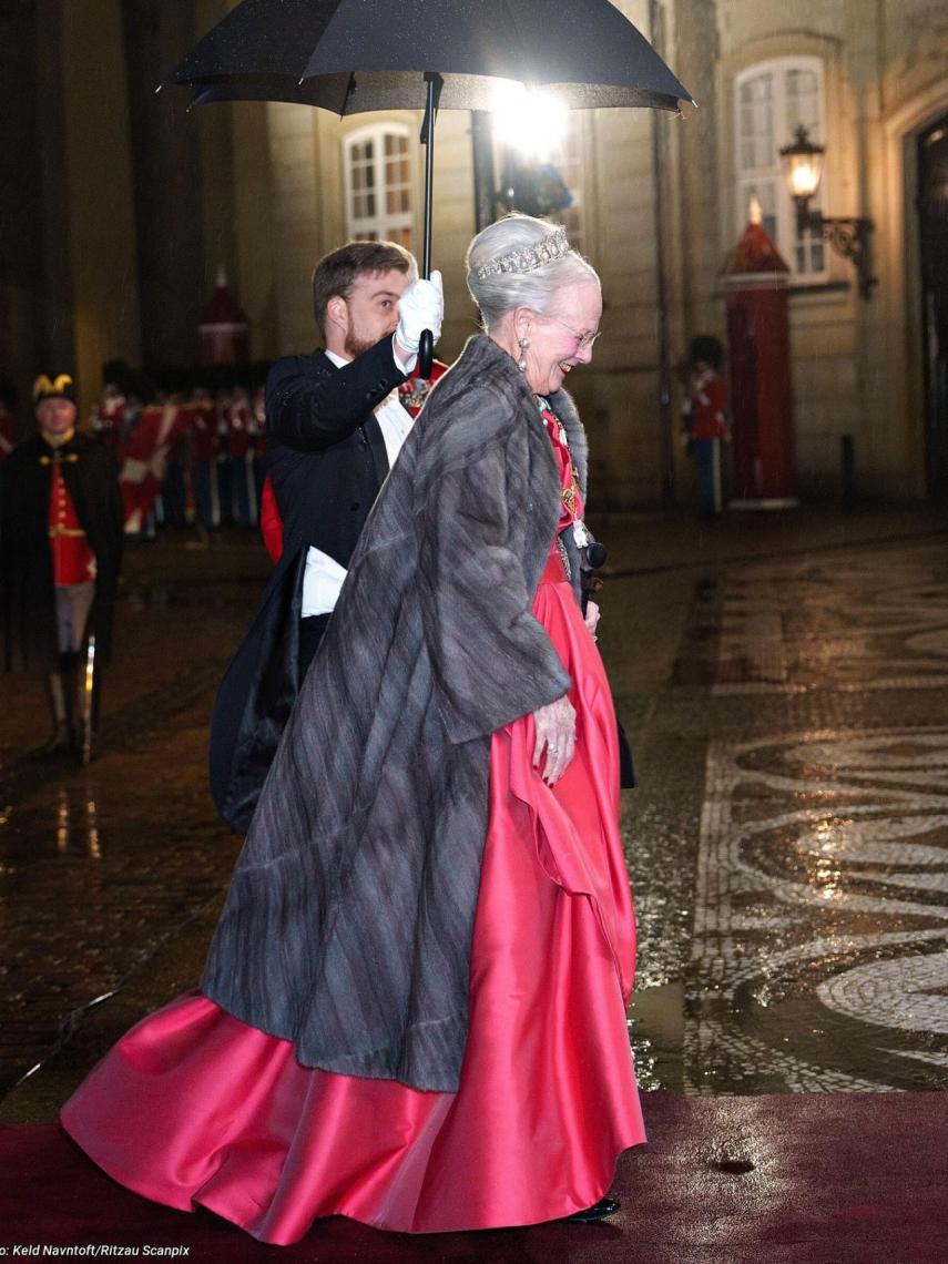 La reina Margarita en la recepción de Año Nuevo.