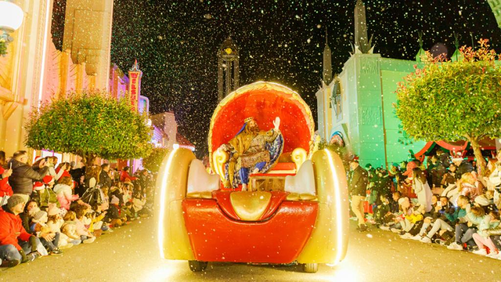 Cabalgata del Parque Warner.