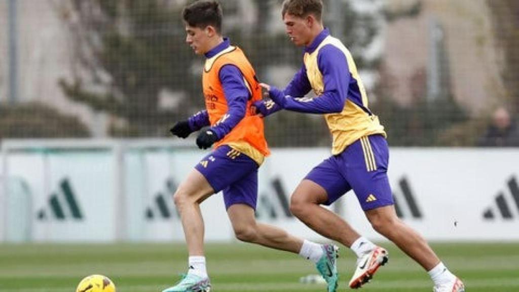 Arda Guler, durante un entrenamiento del Real Madrid.