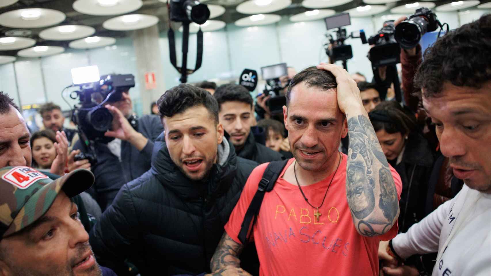 Santiago El español Santiago Sánchez Cogedor llega tras ser liberado de una cárcel de Irán, en el aeropuerto Adolfo Suárez-Madrid Barajas, a 2 de enero de 2024.