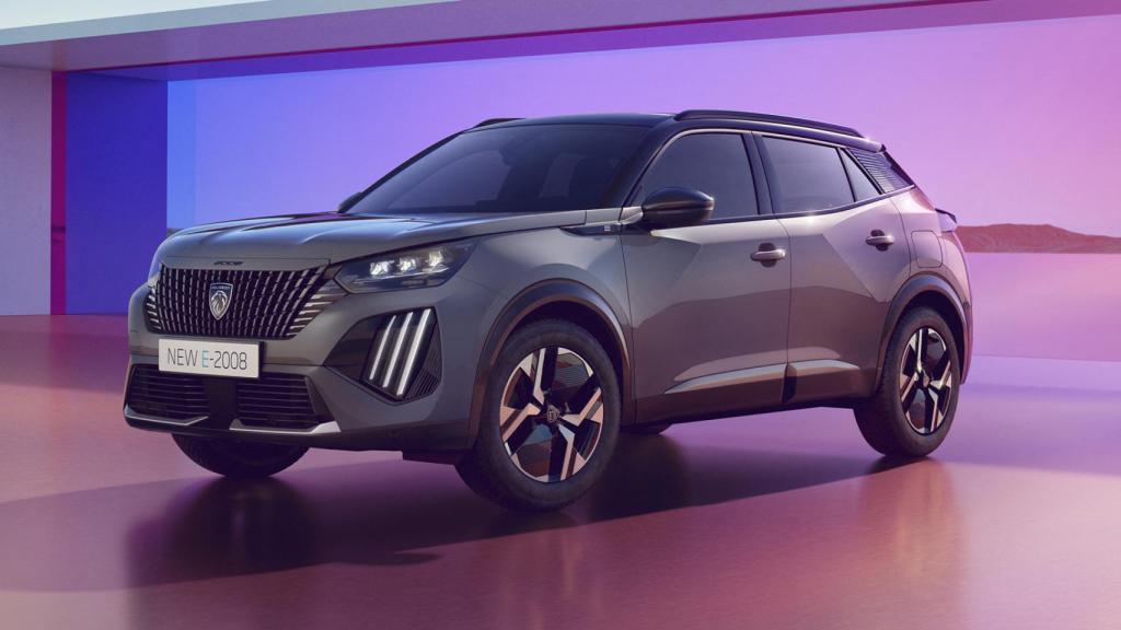 Peugeot E-2008.