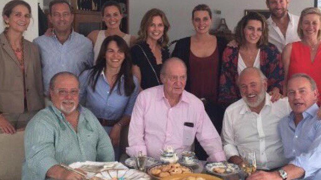El día que Paco Arévalo cocinó una paella para el rey Juan Carlos y enfadó a su amigo Bertín Osborne