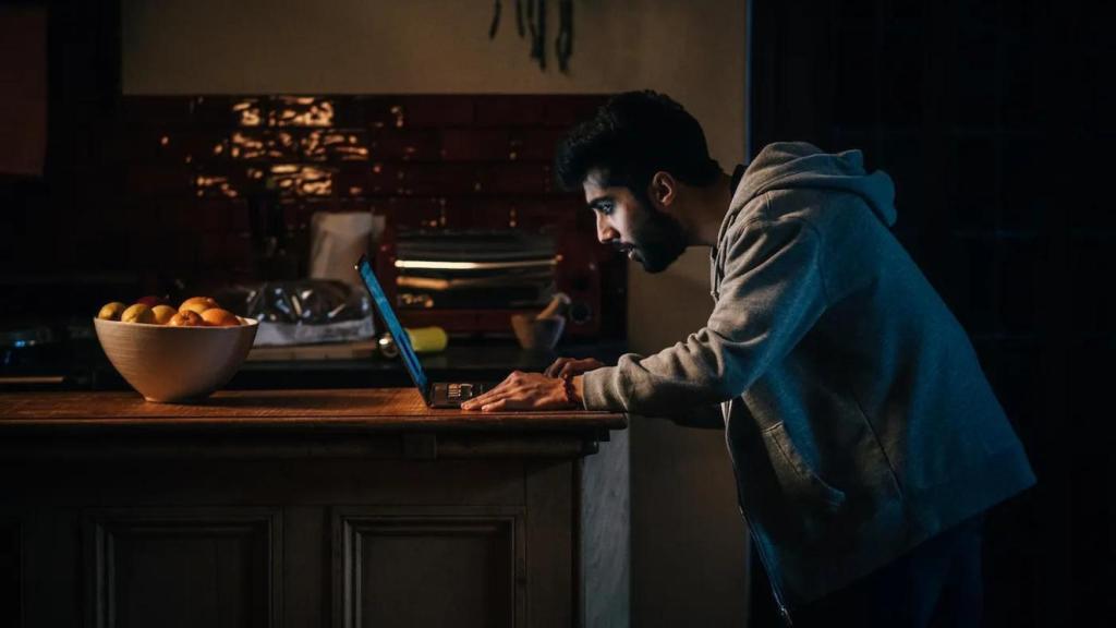 Un fotograma de la película 'Acusado', dirigida por Philip Barantini