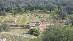 Vista de las ruinas de Munigua