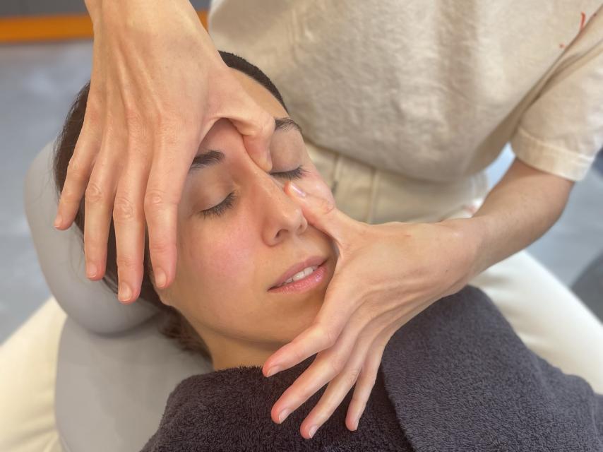 Imagen de 'fitness' facial.