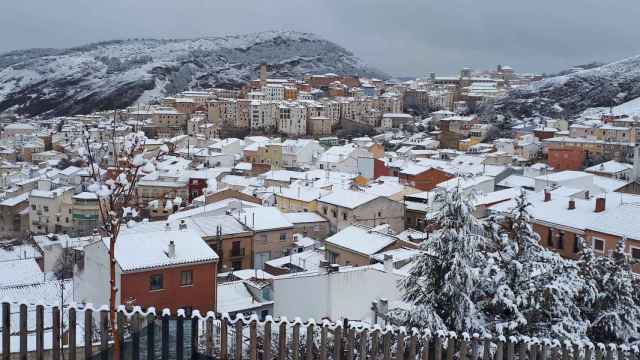 La ciudad de Cuenca cubierta de nieve.