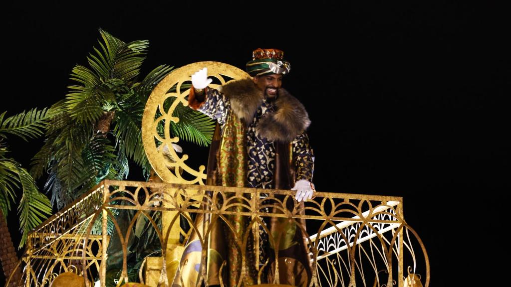 La carroza de Baltasar en la cabalgata de los Reyes Magos de Madrid 2024