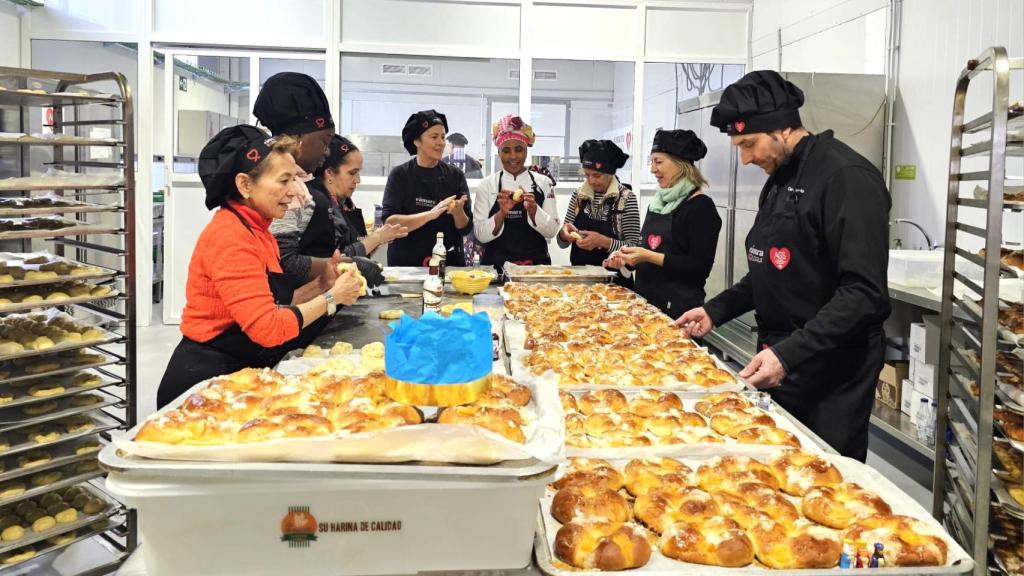 También repartirán los tradicionales menús solidarios.