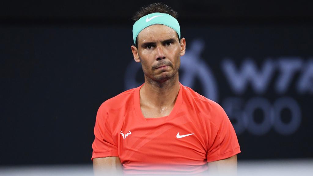 Rafa Nadal, con gesto serio tras perder frente a Thompson.