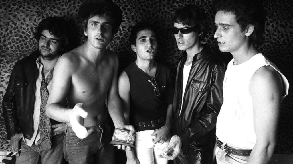 Rayban, Pulido, Morfi Grei, Tío Modes y Rockhita, miembros de La Banda Trapera del Río. Foto: Salvador Costa (CC BY-SA 4.0)