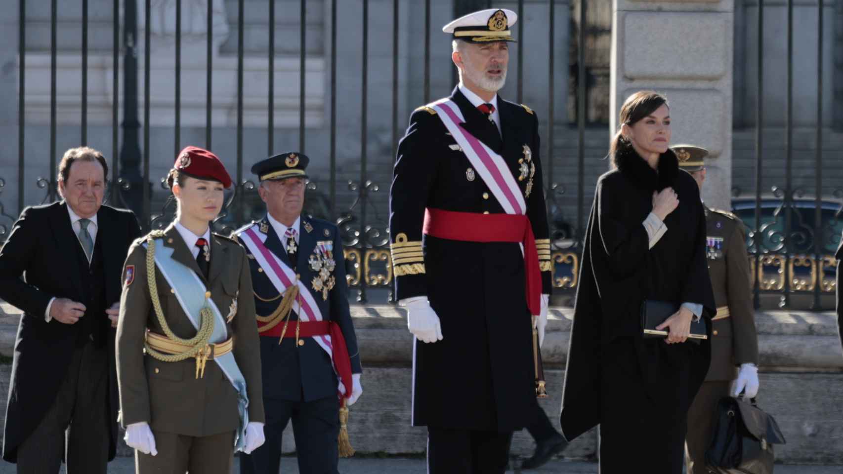 Los Reyes y su hija Leonor en la Pacua Militar.