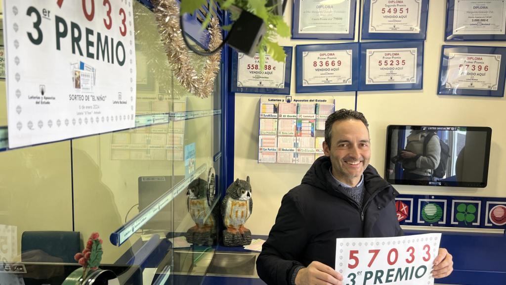 David Chiches, propietario de la administración de lotería n°2 de Arévalo