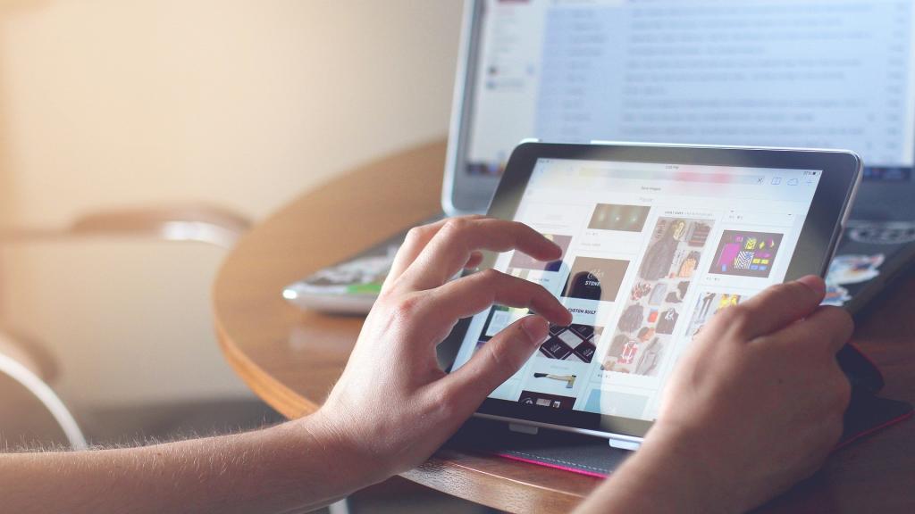 Los cursos están enfocados en reducir la brecha digital.