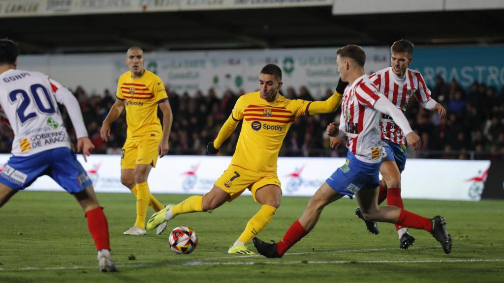 Ferran Torres, frente al Barbastro