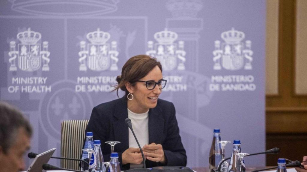 La ministra de Sanidad, Mónica García, este lunes.
