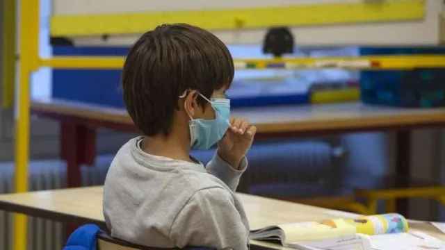 La gripe convierte la 'vuelta al cole' en un polvorín: En una semana, los casos aumentarán rápidamente