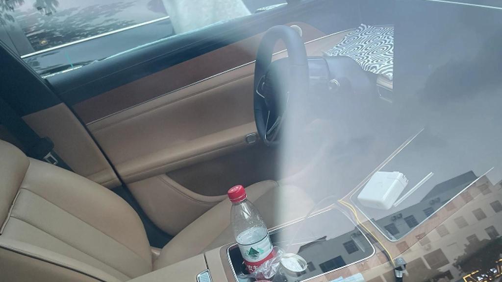 Interior del Stelato X4 de Huawei