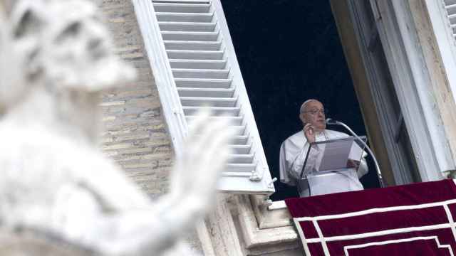 El papa Francisco este domingo durante el Ángelus en la Ciudad del Vaticano.