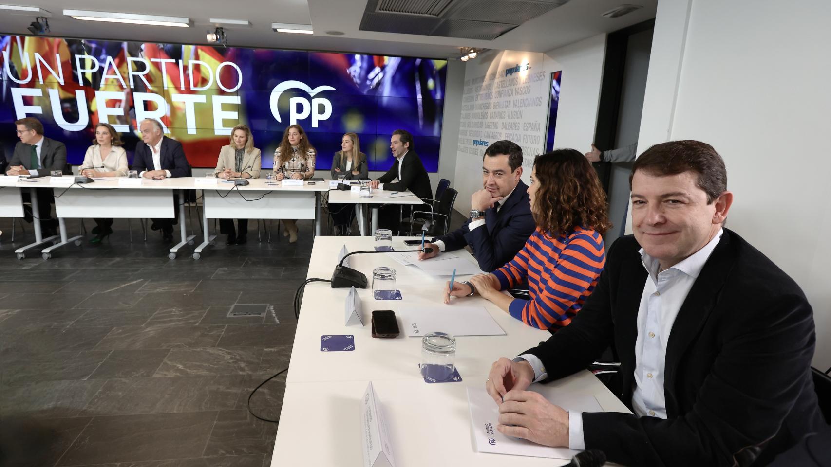 El presidente del PP de Castilla y León participa en el Comité Ejecutivo Nacional del partido