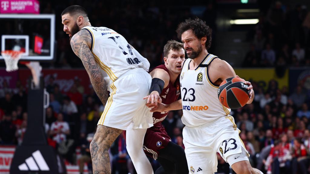 Llull, con el balón ante el Bayern.