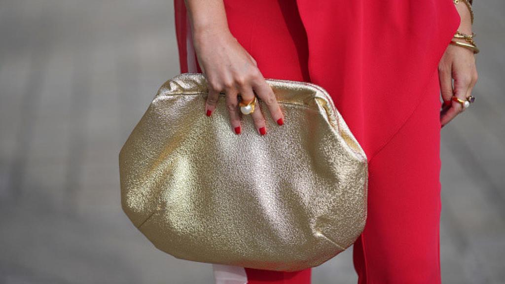 Detalle de una manicura en el 'street style'.