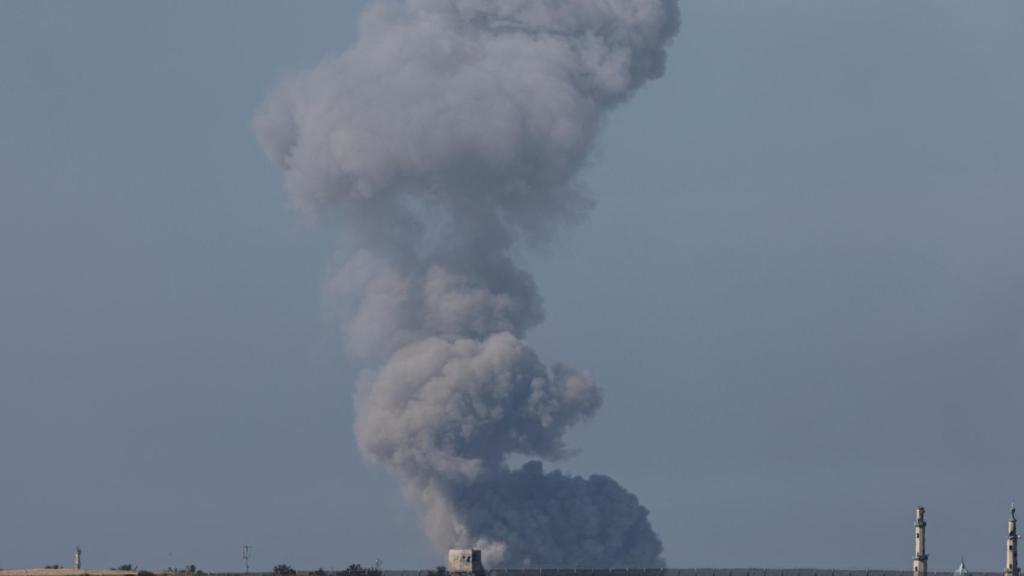 Columna de humo en Líbano tras un nuevo ataque israelí
