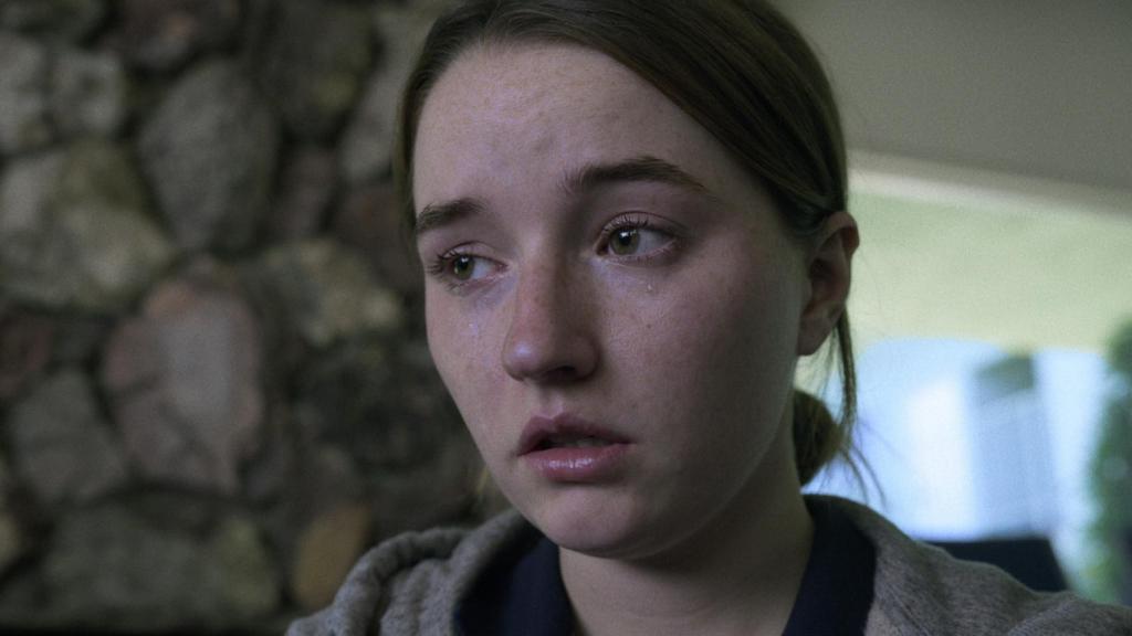 Kaitlyn Dever en 'Creedme'