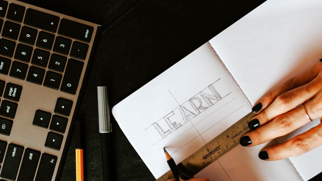 Labora ofrece cursos de inglés gratis hasta el nivel B2 en la Comunitat Valenciana.